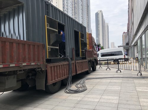 泰和柴油发电机空气滤清器在不同季节的更换周期是否有差异？